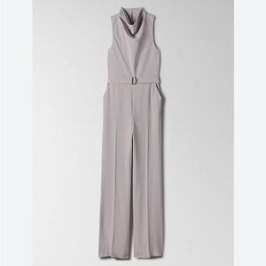 Elegant Babaton Lavender-Grey Sleeveless Jumpsuit